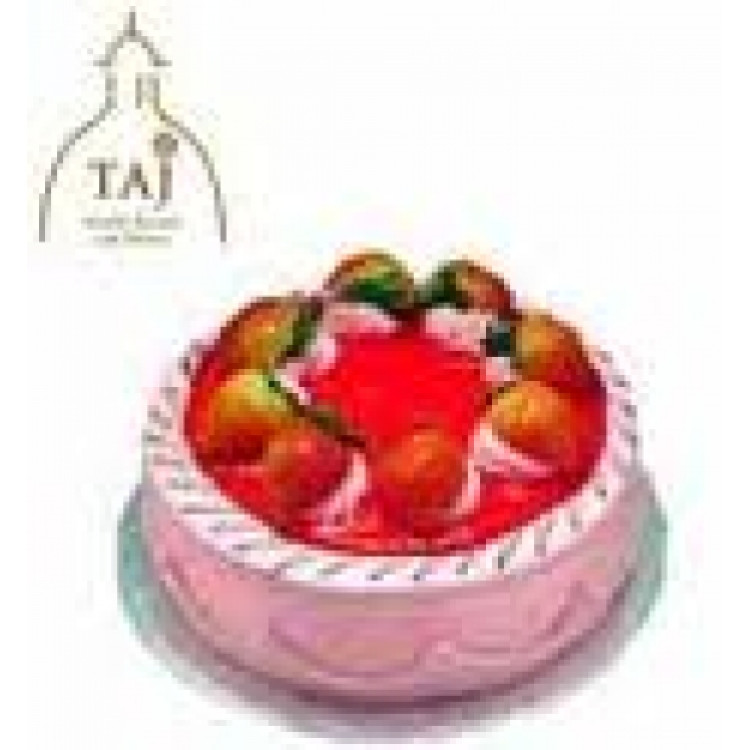1 kg fresh strawberry cake from 5 star bakery